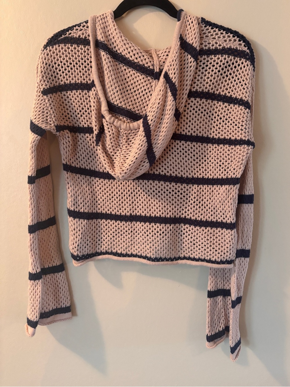 Cropped Pullover - Picture 3 of 3